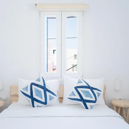 Eleanna's Cycladic Apartment *