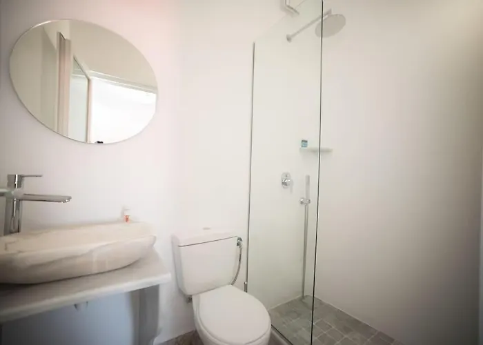 Eleanna's Cycladic Апартаменты *