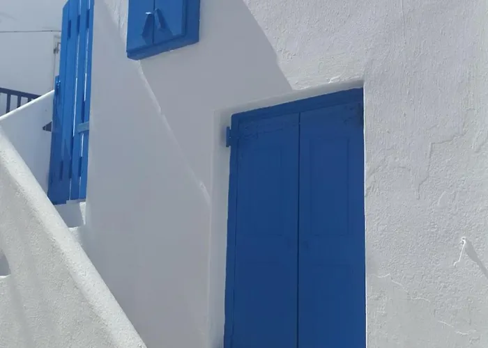 Eleanna's Cycladic *