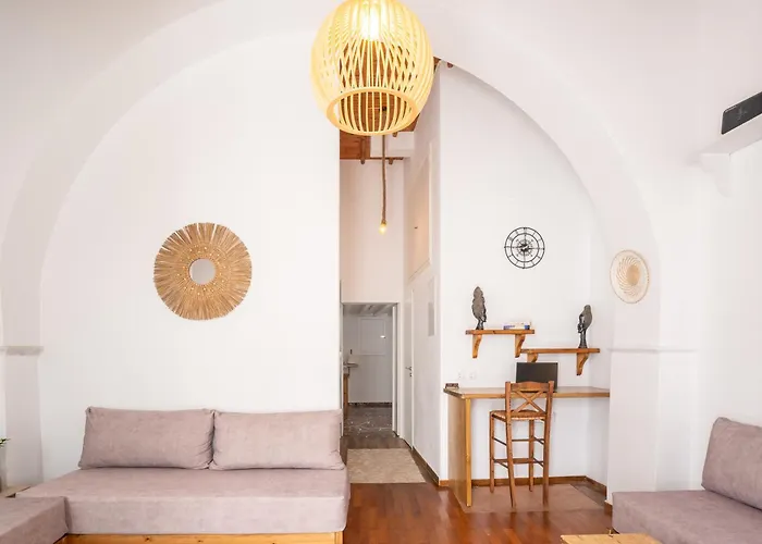 Eleanna's Cycladic Апартаменты